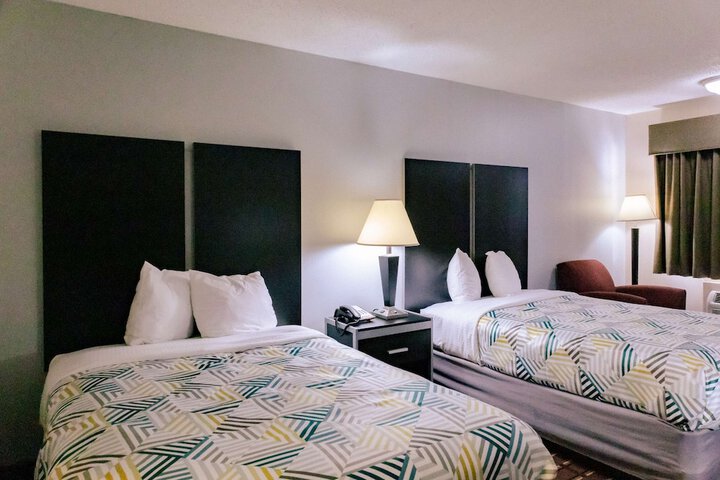 Room 15 of 21