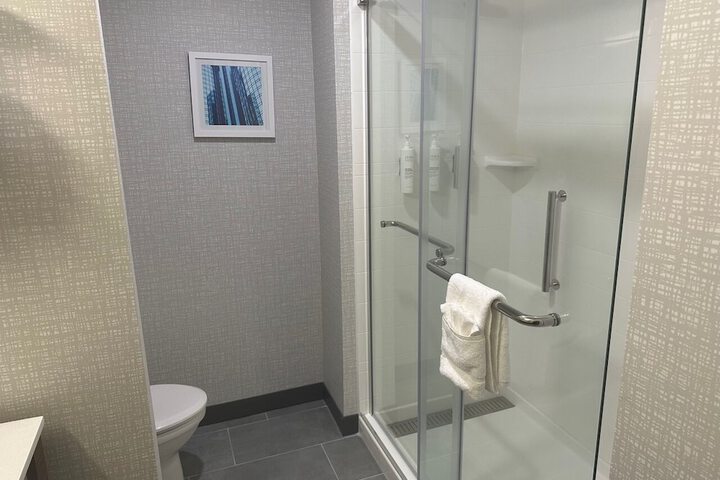 Room 10 of 61