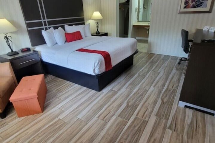 Ramada by Wyndham Mountain Home