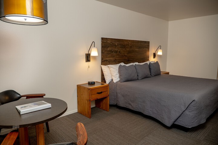 Room 104 of 235