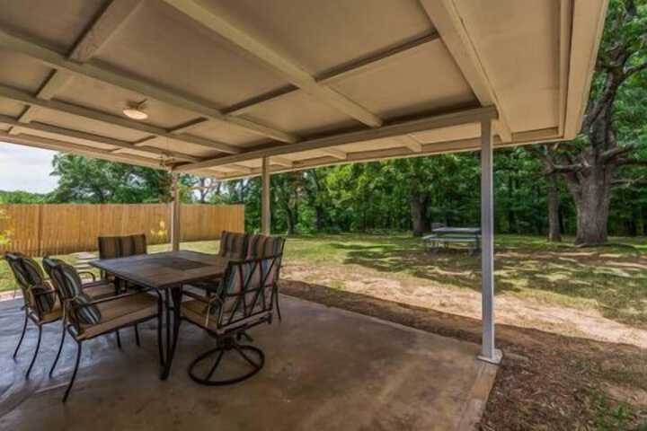 Terrace/Patio 96 of 111