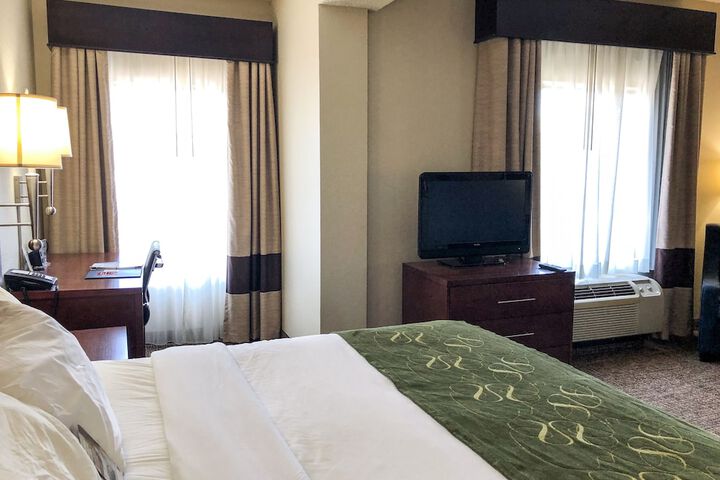 Room 68 of 87