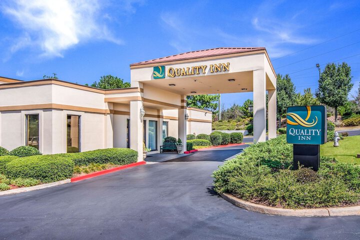 Hotel 3 of 32