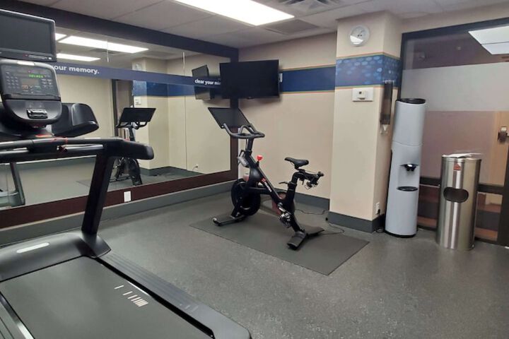 Hampton Inn Hillsville