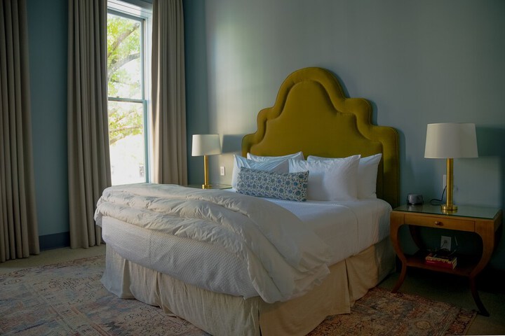 The Woodward Hotel