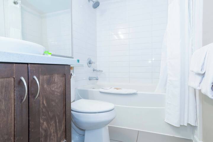 Sandman Hotel & Suites Kelowna