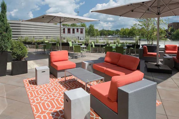 Terrace/Patio 83 of 84