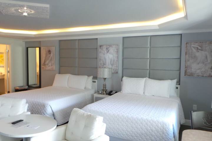 Room 53 of 66