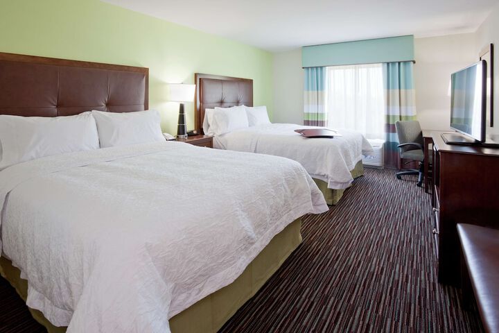 Hampton Inn & Suites Minneapolis West / Minnetonka