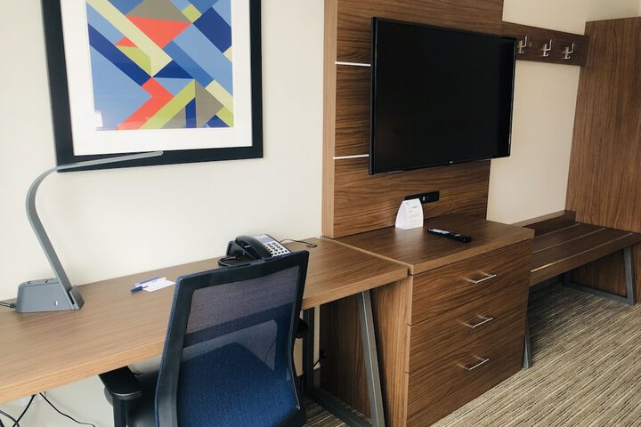 Holiday Inn Express & Suites Elko by IHG