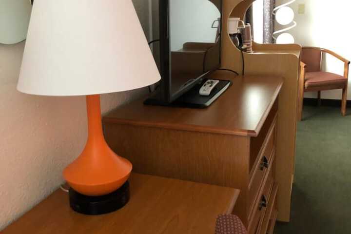 Room 14 of 39