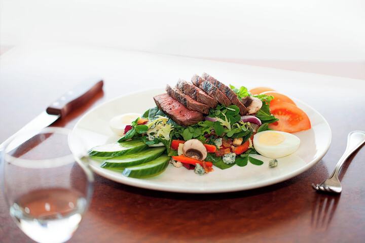 Dining 41 of 56