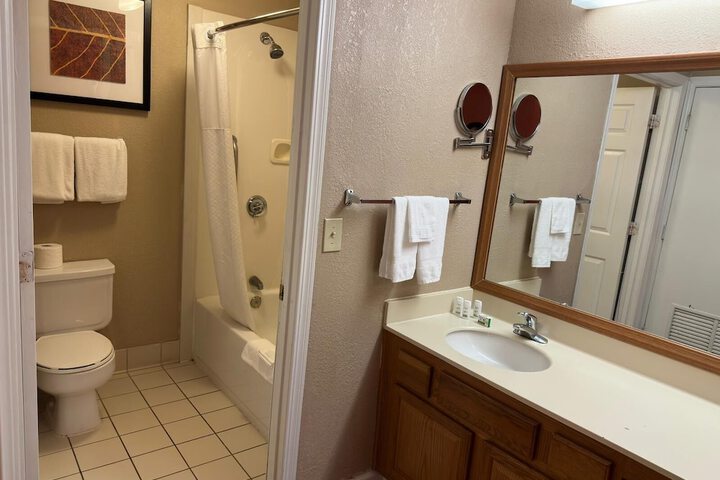 Room 35 of 56