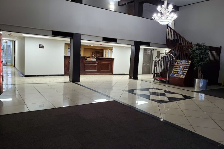 Royal Inn