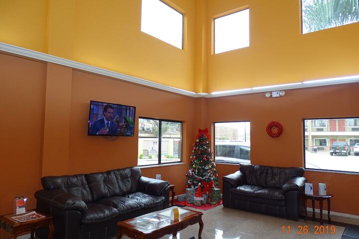 Hotel Interior 10 of 36