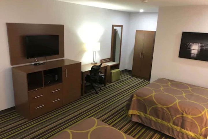 Room 20 of 54