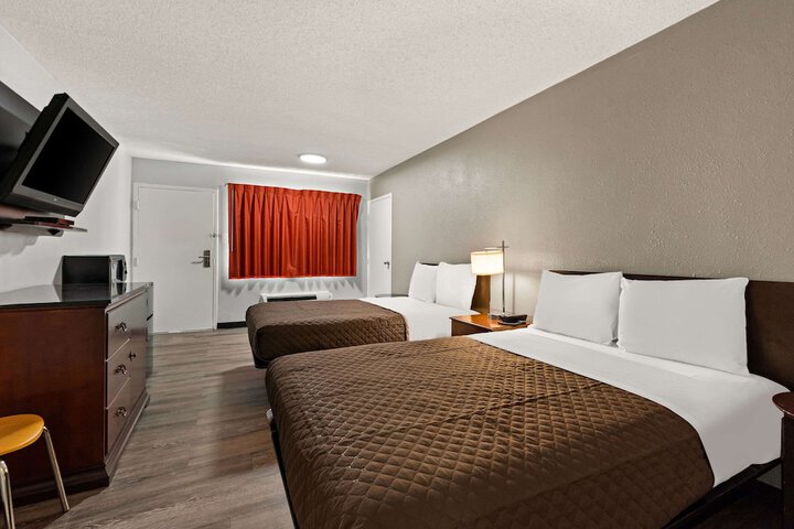 Rodeway Inn Brooklawn