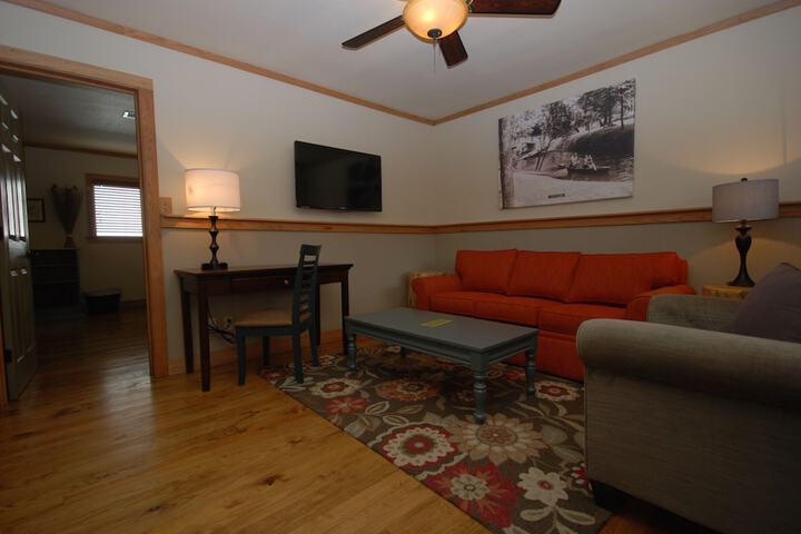 Room 28 of 33