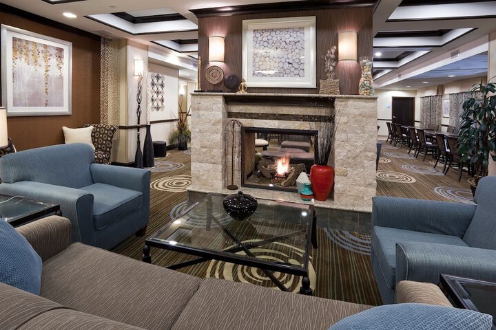 Hotel 4 of 57