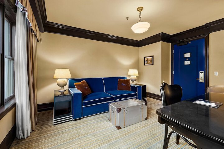 Room 57 of 77