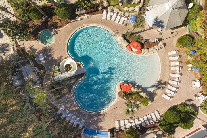 Pool 14 of 52