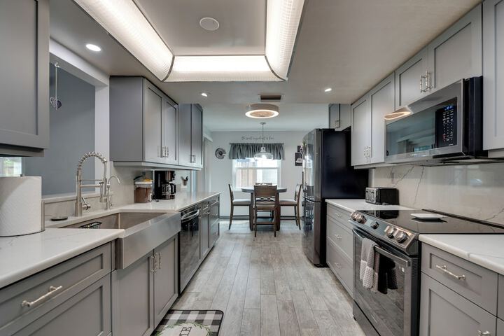 Home Near Werner-boyce & New Port Richey!