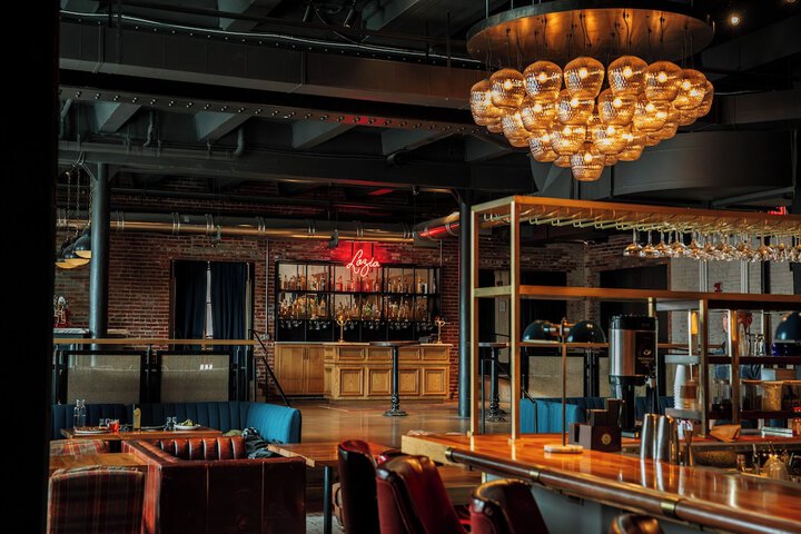 Crossroads Hotel