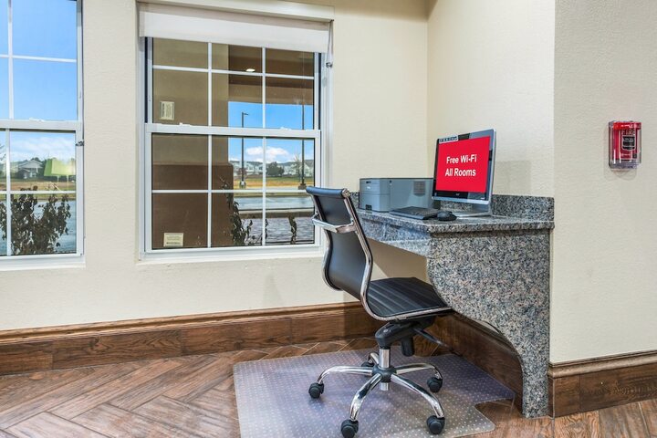 Business Center 46 of 46
