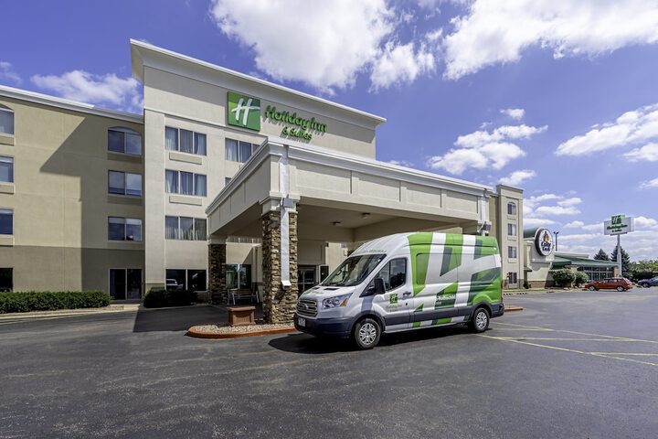 Holiday Inn & Suites Wausau-Rothschild by IHG