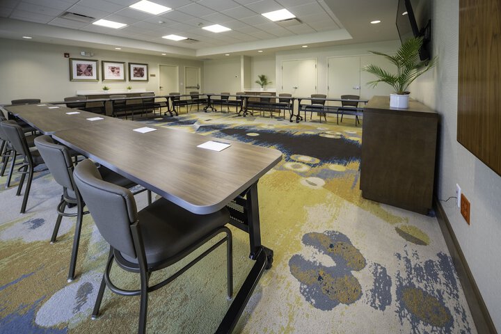 Staybridge Suites Summerville by IHG