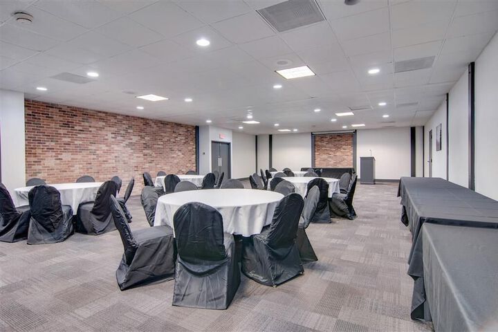 Studio 6 Suites Clarion PA