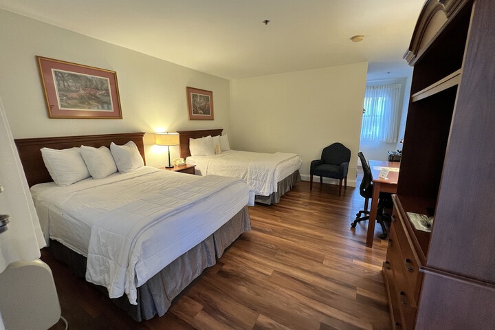 Room 52 of 87