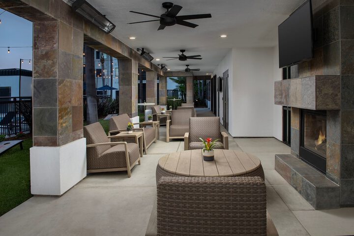 Terrace/Patio 37 of 40