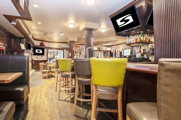 Sandman Hotel & Suites Kelowna