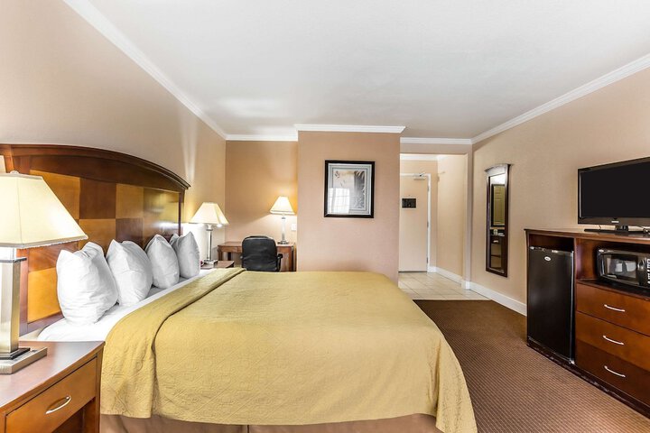 Room 13 of 45