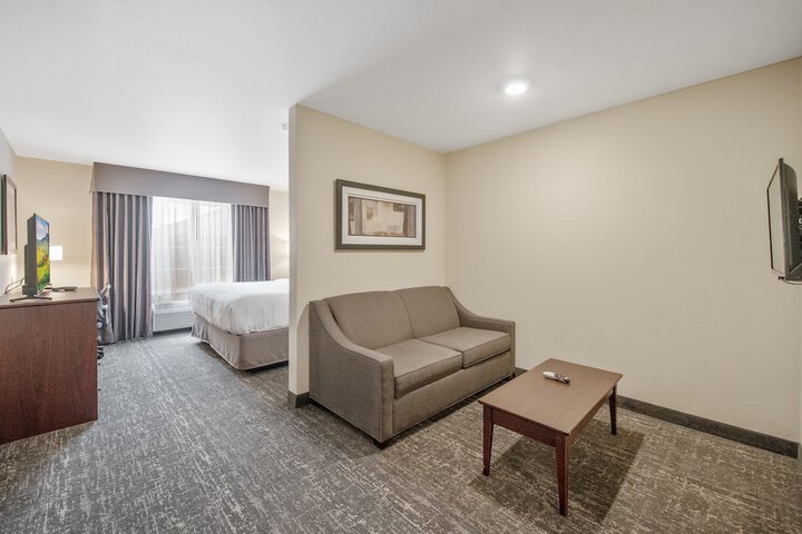 Room 29 of 69