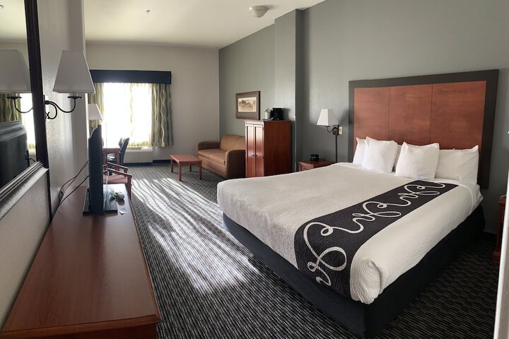 La Quinta Inn & Suites by Wyndham Rifle