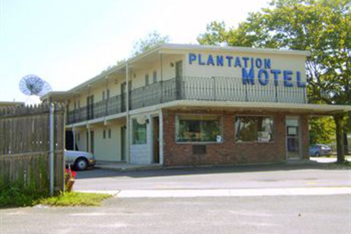 Plantation Motel