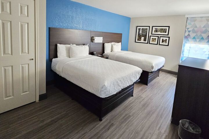 La Quinta Inn & Suites by Wyndham Houston Stafford Sugarland
