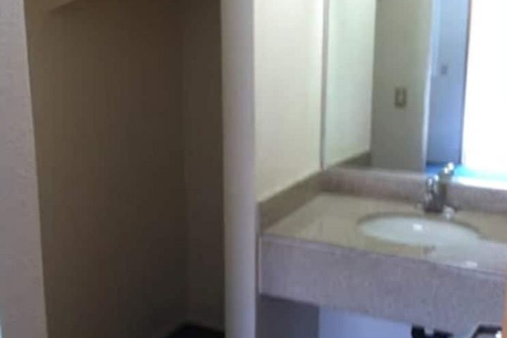 Room 18 of 53