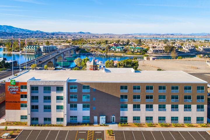 Hotel 5 of 54