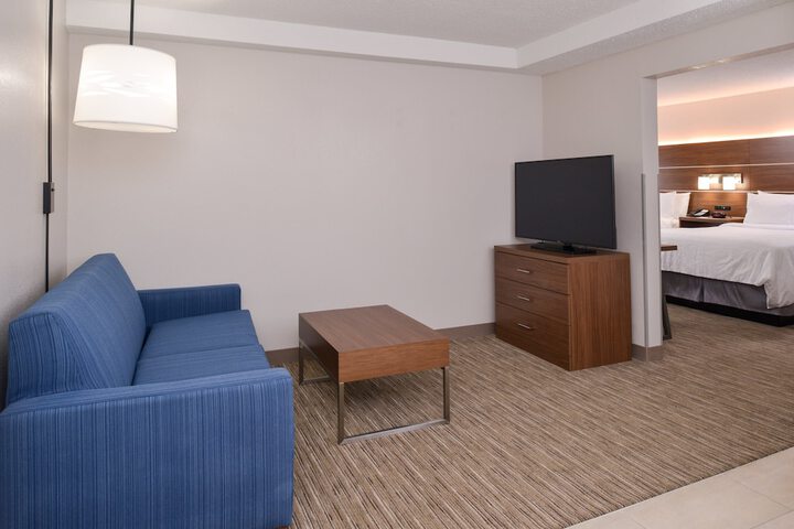 Room 16 of 61