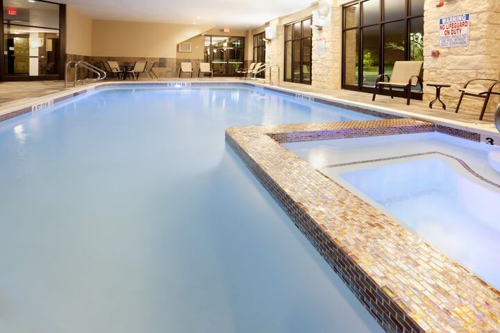 Pool 5 of 37