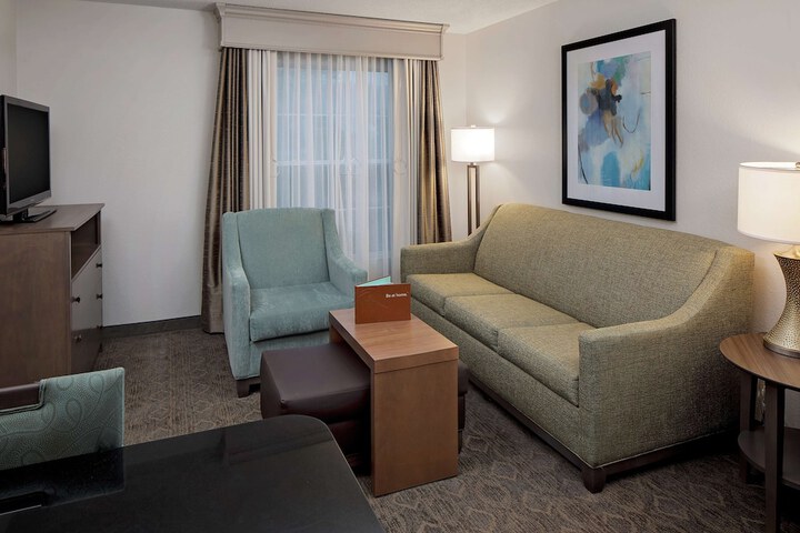 Room 11 of 25