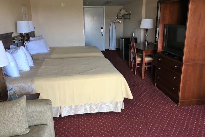 Room 21 of 33