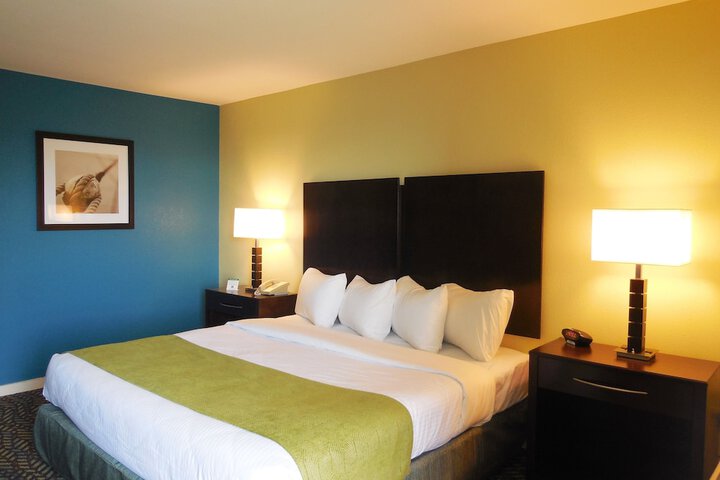 Room 28 of 36