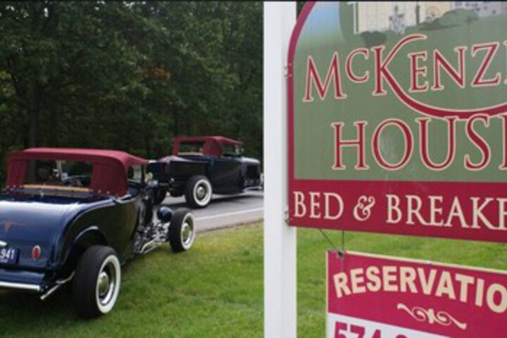 McKenzie House B & B