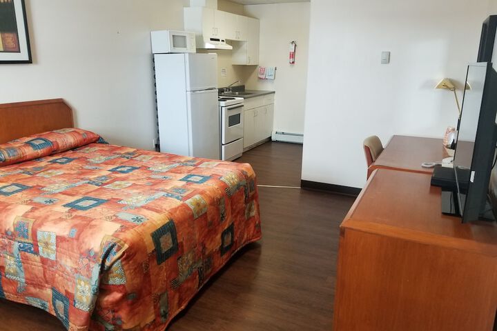 Room 18 of 36
