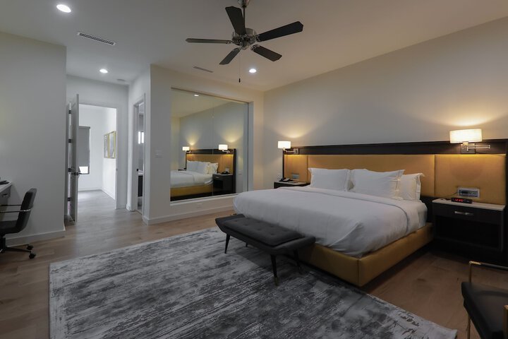 The Bungalows on Shary Mission-McAllen