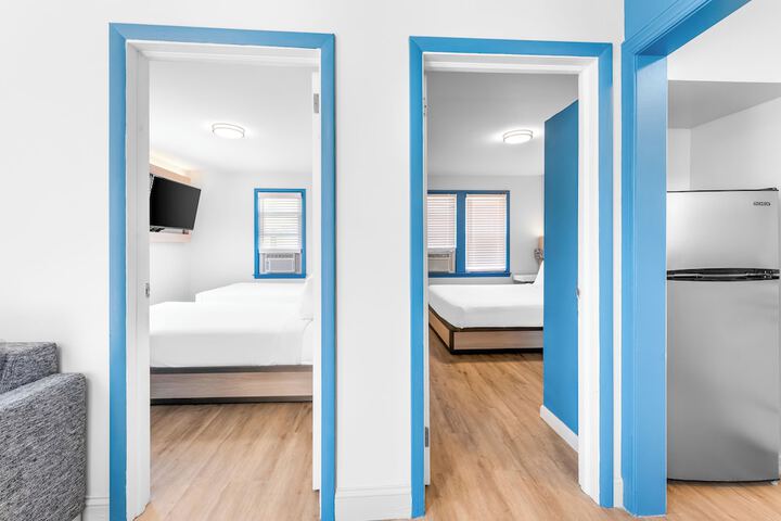Room 28 of 30